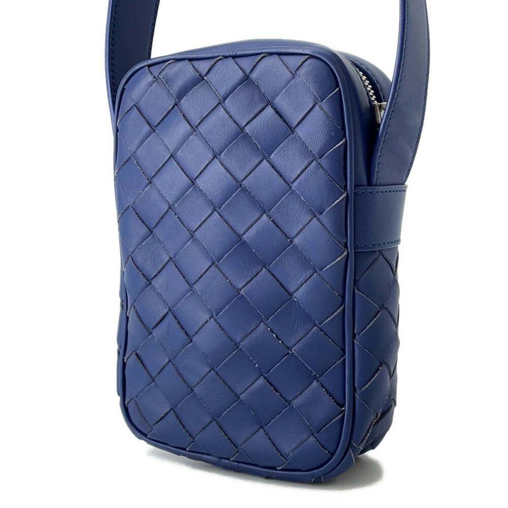 Bottega Veneta Intrecciato Shoulder Bag with Phone Pouch 729296 - Picture 2 of 13